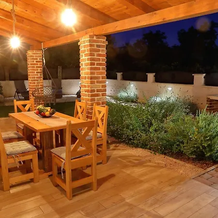 Vakantiehuis Stone Diamond *