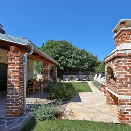 Stone Diamond Vakantiehuis *