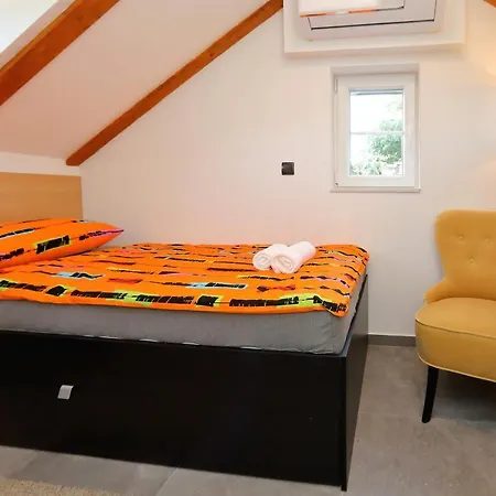 Stone Diamond * Zadar