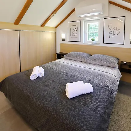 Stone Diamond Сasa de vacaciones