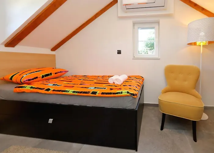 Stone Diamond * Zadar